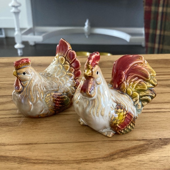 Hen & Rooster salt & pepper shakers - Picture 1 of 4